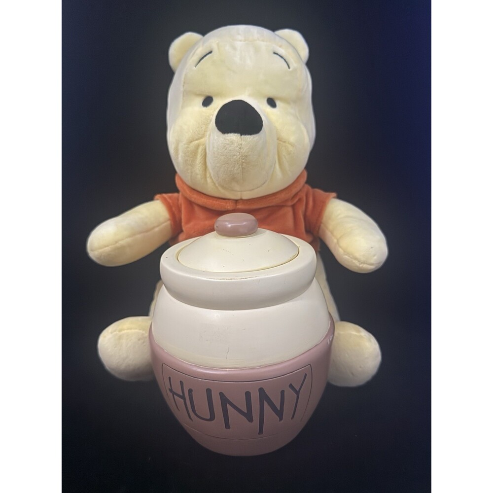 Disney Watch Collectors Club Series VI Hunny Pot Ceram & Winnie The Pooh YELLOW